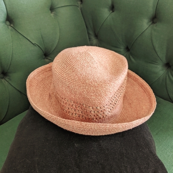 Beautiful Panama hat - Picture 6 of 8